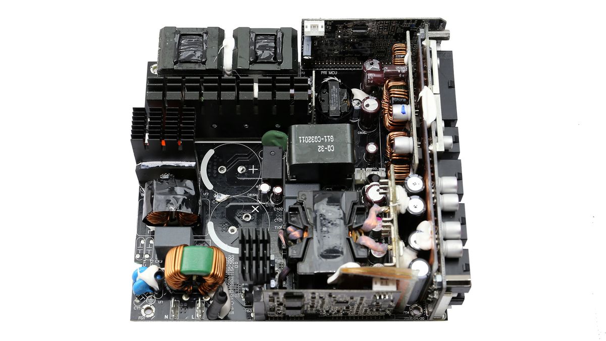 Thermaltake Toughpower Grand RGB 1050W Platinum Power Supply