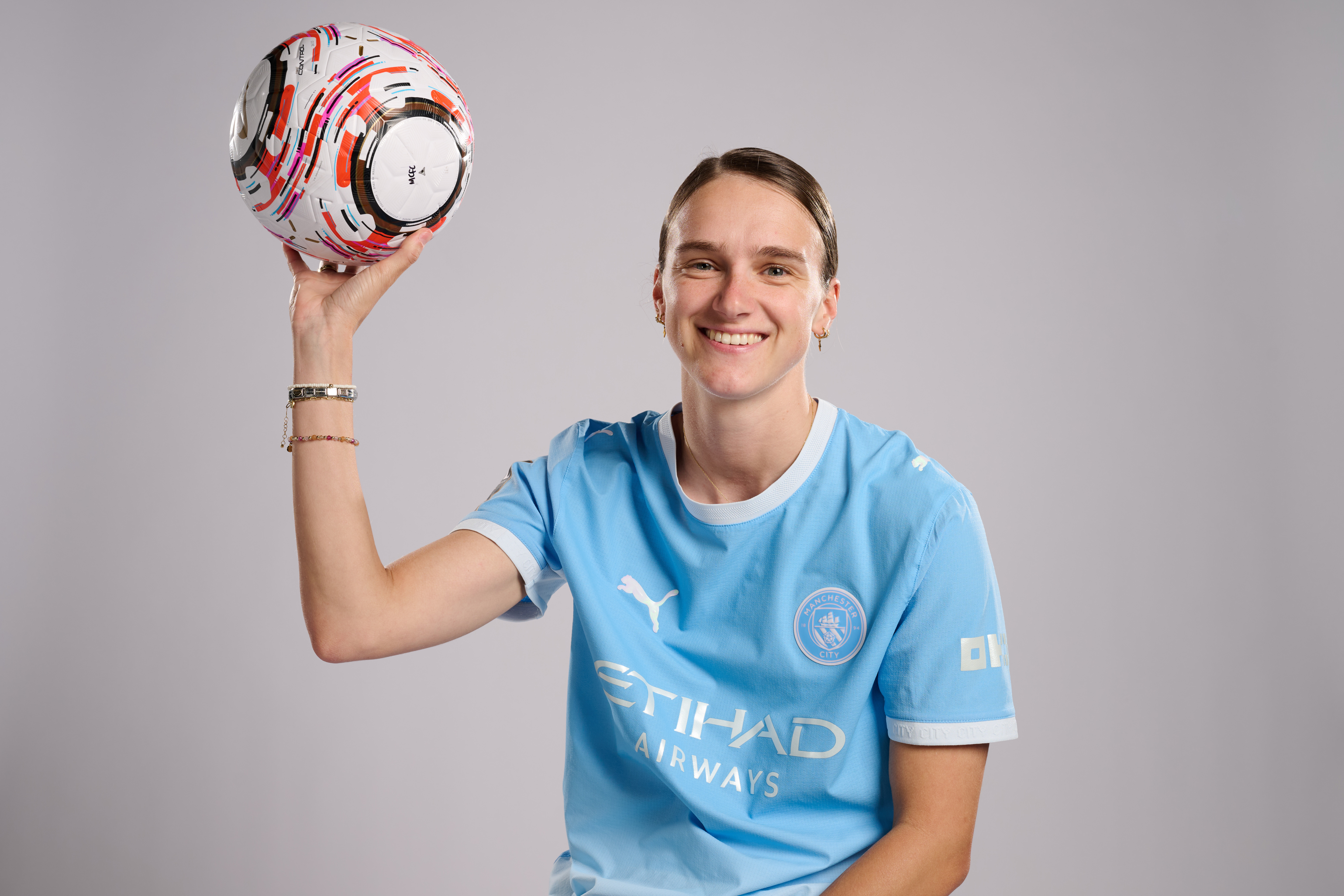  Vivianne Miedema of Manchester City poses for a portrait during the WSL Headshot 2026/2027 shoot day at Manchester City Football Academy on July 27, 2026 in Manchester, England.