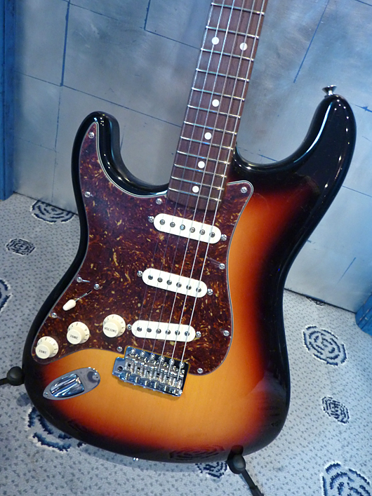 Left-handed NOS 1960 Stratocaster