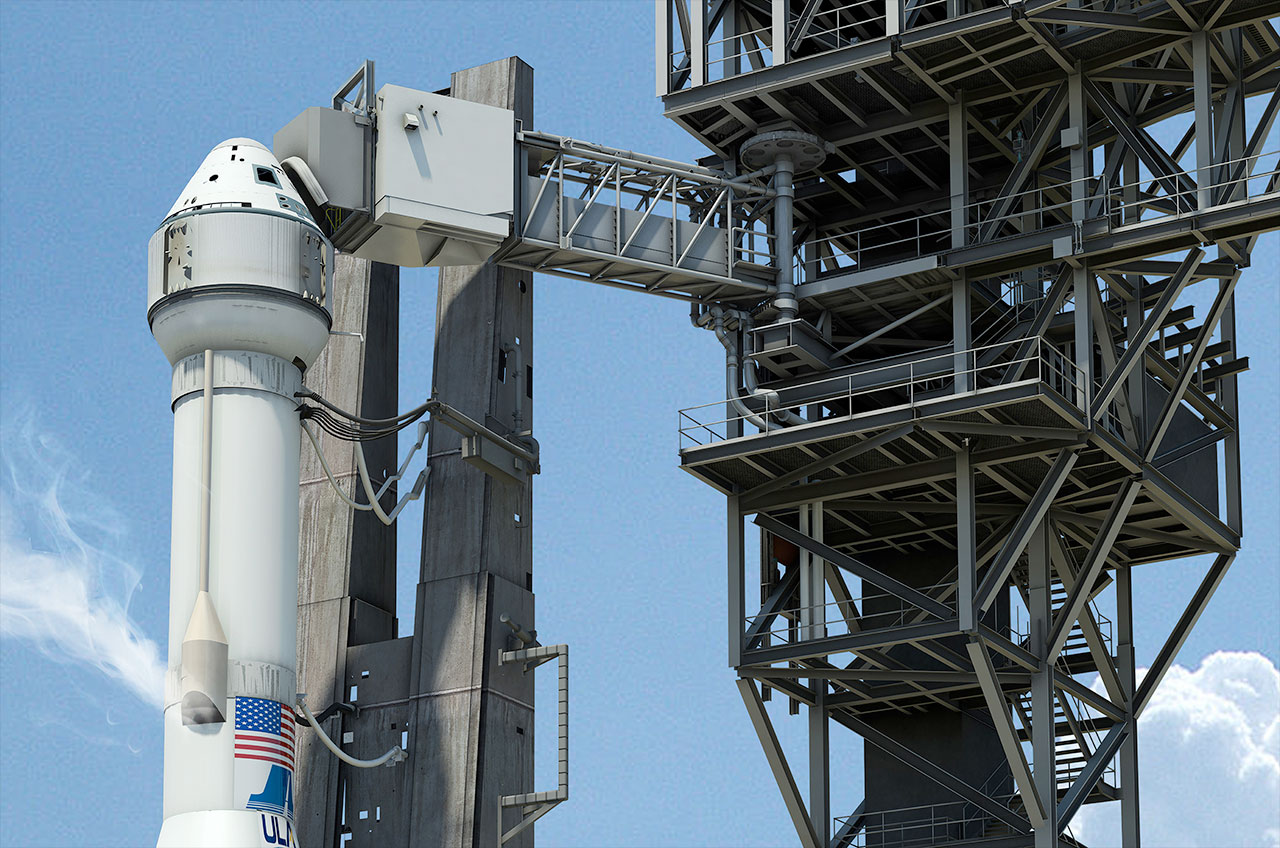 Artist&#039;s rendering of Boeing&#039;s CST-100 spacecraft on the launch pad with the Commercial Crew Access Tower. 