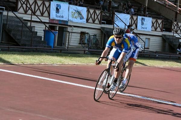 E Grade scratch race winner Dylan King.