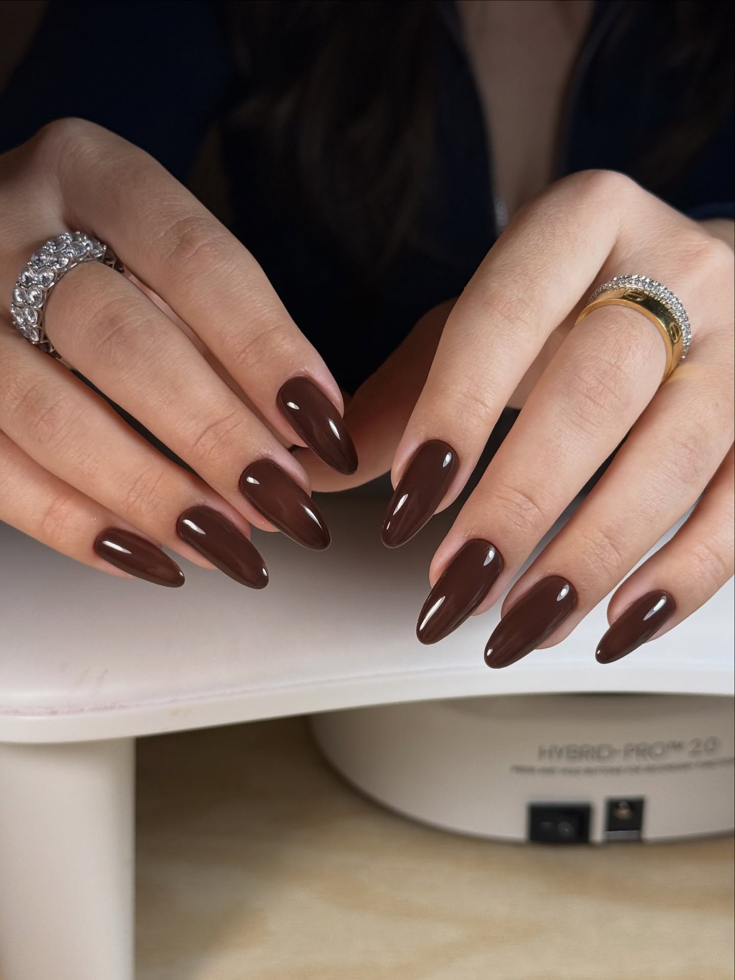 A milk chocolate manicure by Sofia Mazur