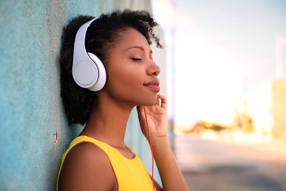 woman with headphones, headphones, music