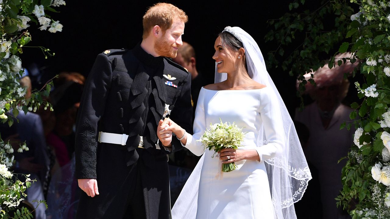 meghan markle wedding dress