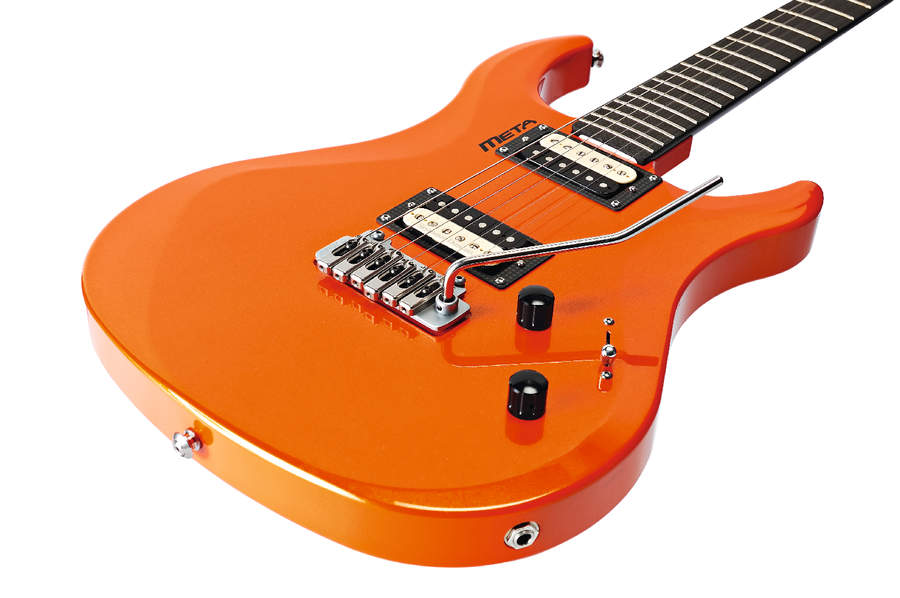 This Italian stallion boasts an aluminium body and graphite neck.