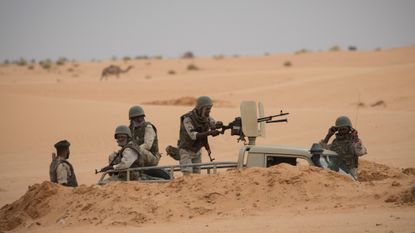 troops_in_mauritania_in_the_sahel.jpg
