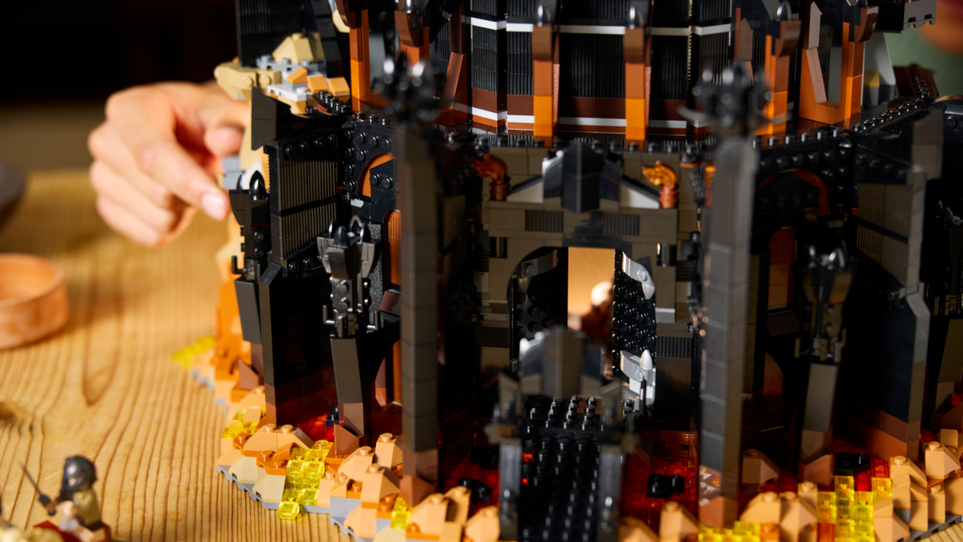 Enormous new Lego Lord of the Rings set is giving me goosebumps