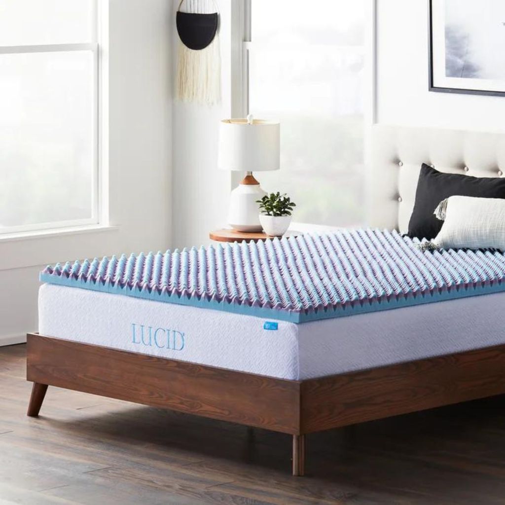 What is an egg crate mattress topper? Sleep experts explain | Homes ...