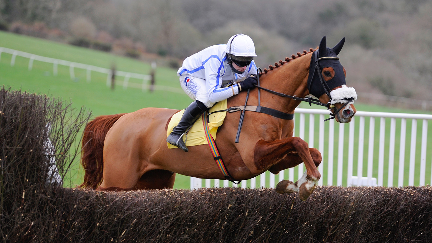 Port O'Clock, Darren Edwards (1st) Hunt Members