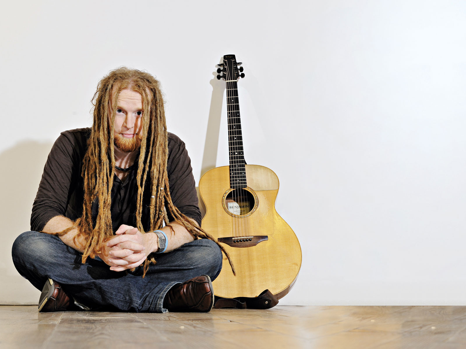 Newton Faulkner Improve Your Acoustic Guitar And Songwriting Technique Musicradar