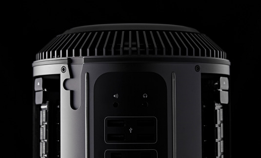 In a twist of genius, the Mac Pro's super-fast components are arranged in a circle around a central cooling chamber