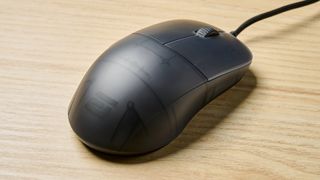 Photograph of the Endgame Gear XM1r wired gaming mouse