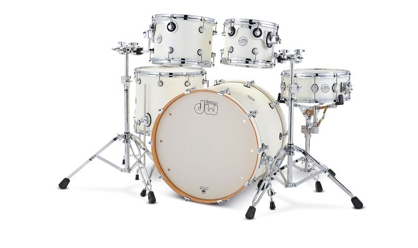 The DW Design Series comes with chromed hardware and STM suspended tom mounts