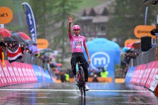 Giro d'Italia 2024: Tadej Pogacar wins another stage in the pink jersey 