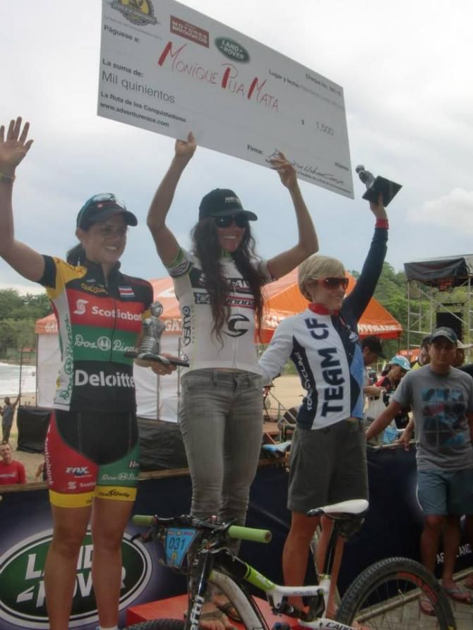 Pua Mata (Team Sho-Air/Cannondale) atop the women's 2013 La Ruta podium