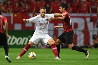 Marko Arnautović on the ball for Shanghai SIPG against Urawa Red Diamonds in September 2017.