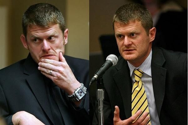 Lanids' all black (L) outfit from last Thursday was questioned