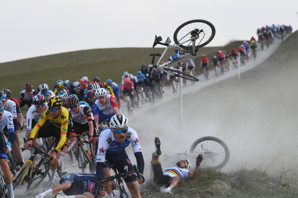 Julian Alaphilippe crashes at Strade Bianche