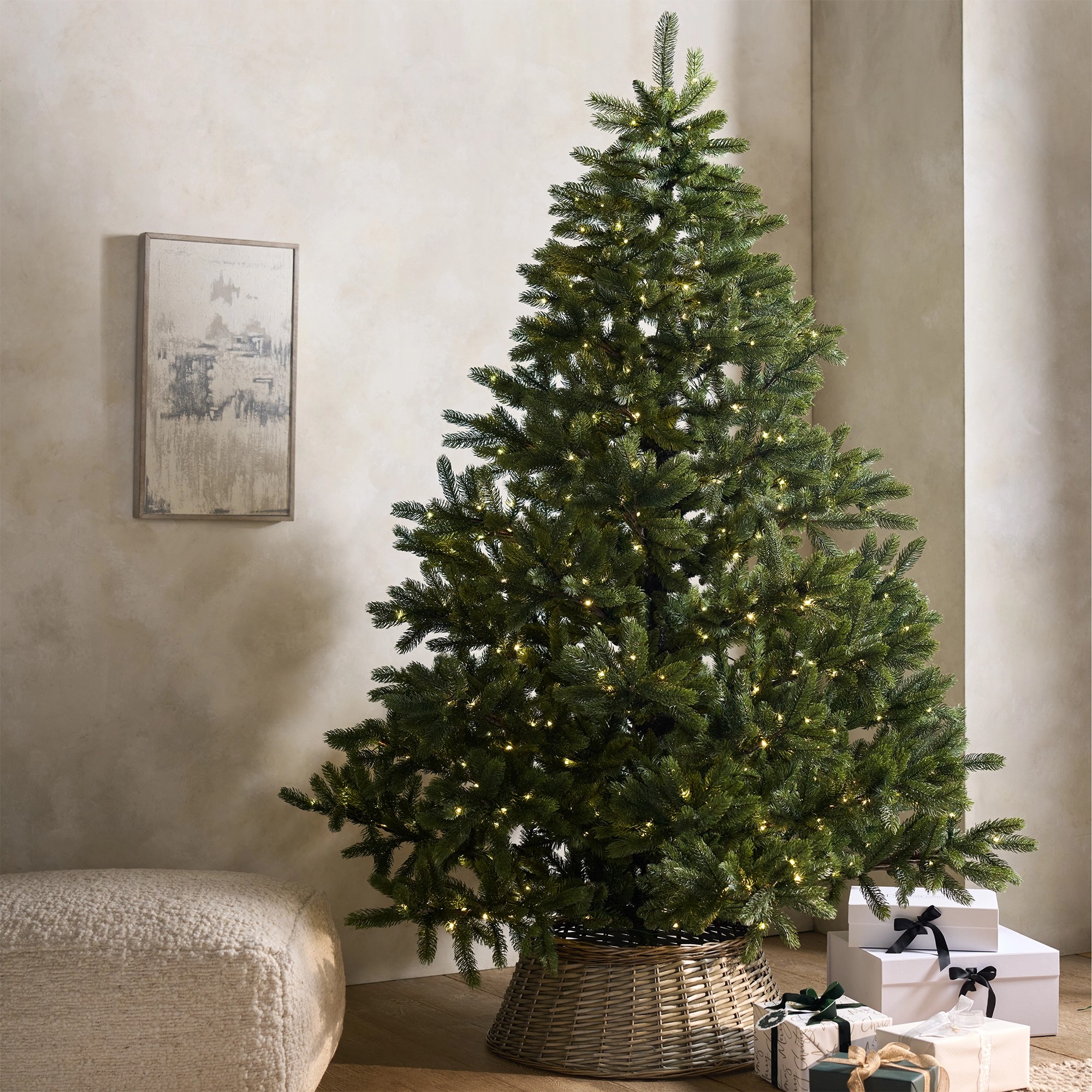 The White Company 7.5ft Symons Pre-Lit Christmas Tree