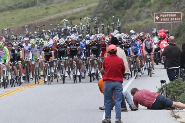 On the Pacific Coast Highway, fans get the shot.