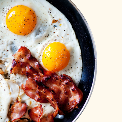 A Carnivore diet meal: a pan of bacon and eggs