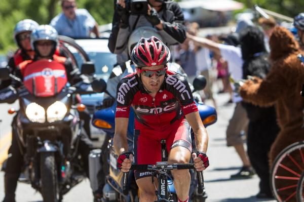 Johann Tschopp (BMC) makes his way through the crowds on the last climb