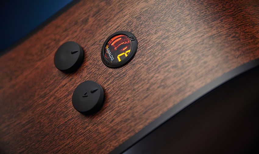 Pushing the DCPA4's volume control activates the onboard chromatic tuner