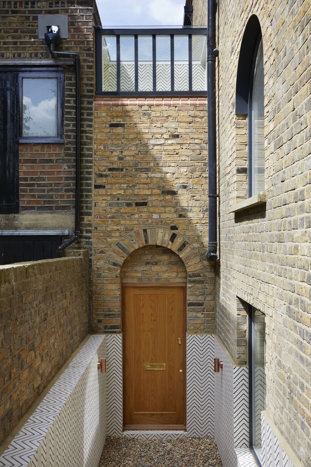 a narrow home build