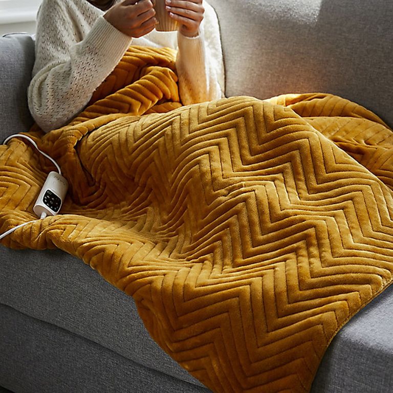 Best electric blankets and heated throws: tried and tested | Ideal Home