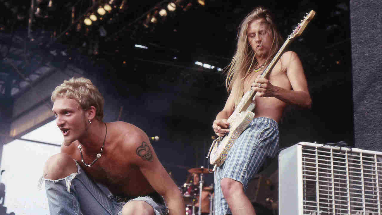 Alice In Chains&amp;rsquo; Layne Staley and Jerry Cantrell performing onstage in 1991