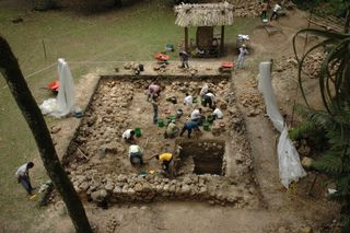 Archaeologists excavate Ceibal