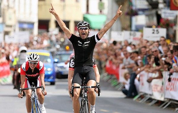 Kristian House gets his first national championships victory.