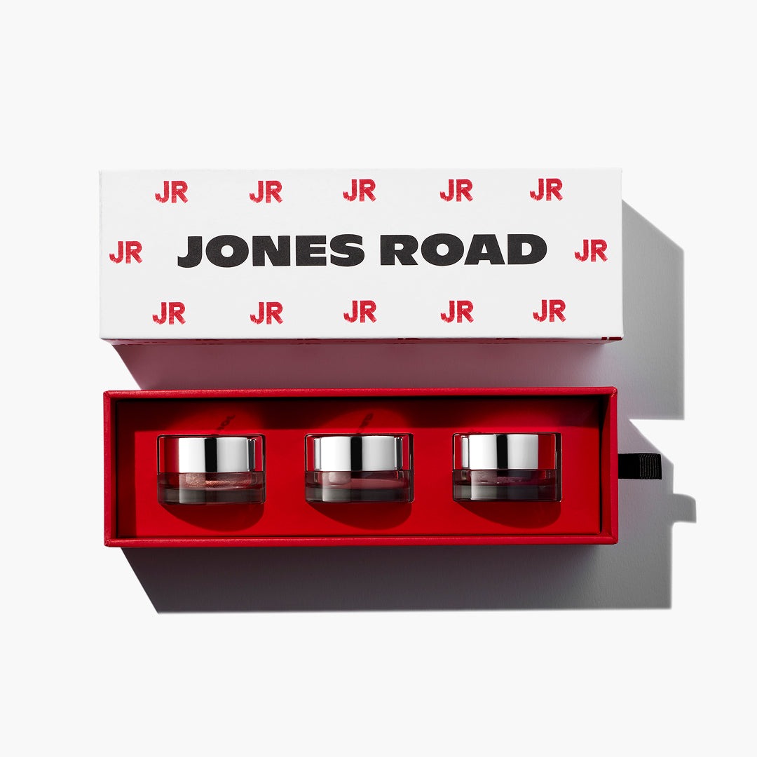 jonesroadbeauty,