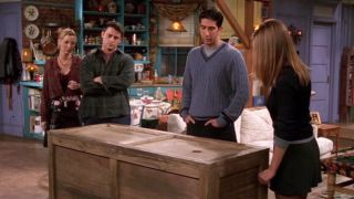 Lisa Kudrow, Matt LeBlanc, David Schwimmer, and Jennifer Aniston on Friends