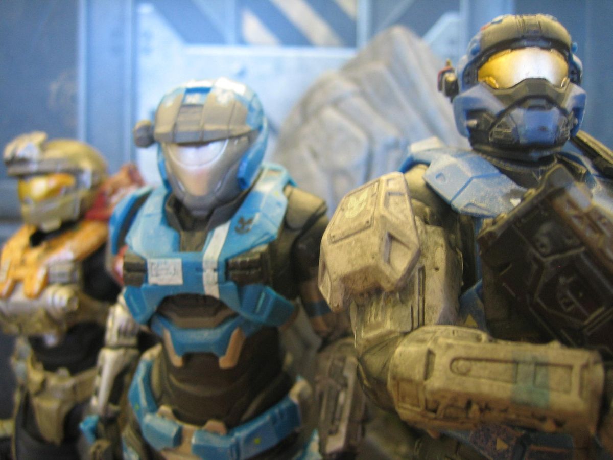 Halo: Reach unboxing videos! | GamesRadar+