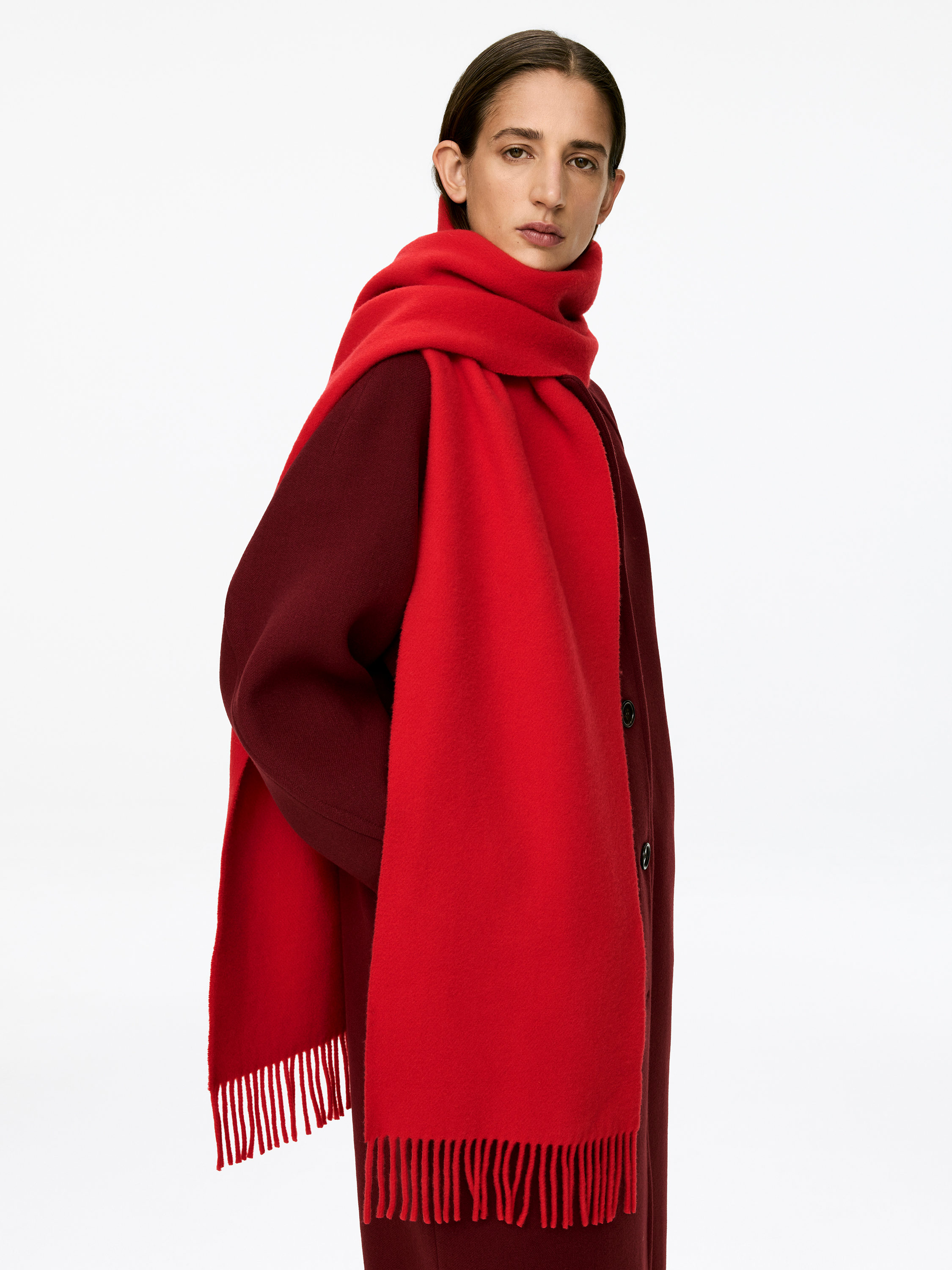 Wool Scarf &amp;ndash; Red &amp;ndash; Women &amp;ndash; Arket Gb