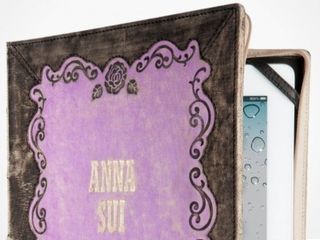 Anna Suit BookBook