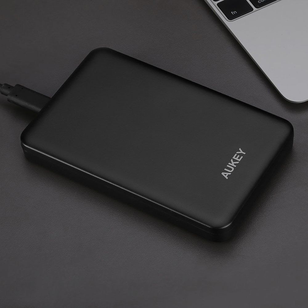 Reuse old hard drives with the discounted Aukey USBC enclosure
