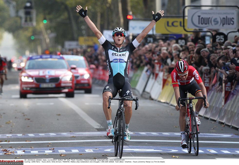 Matteo Trentin (Etixx Quickstep) comes out on top in Paris Tours