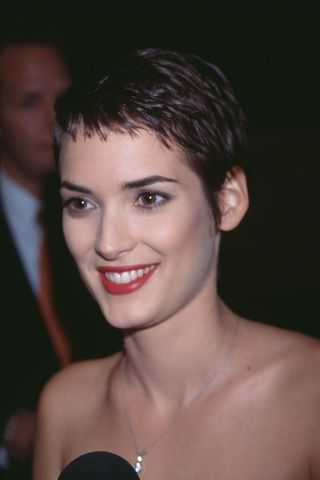 Winona Ryder wearing a pixie cut.