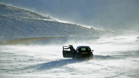 Car pulls over in cold weather