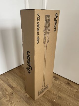Dyson V12 Detect Slim Absolute original packaging/cardboard box