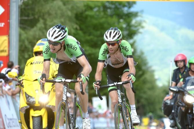 Bauke Mollema (Belkin) leads teammate Laurens ten Dam to the finish at Ax 3 Domaines