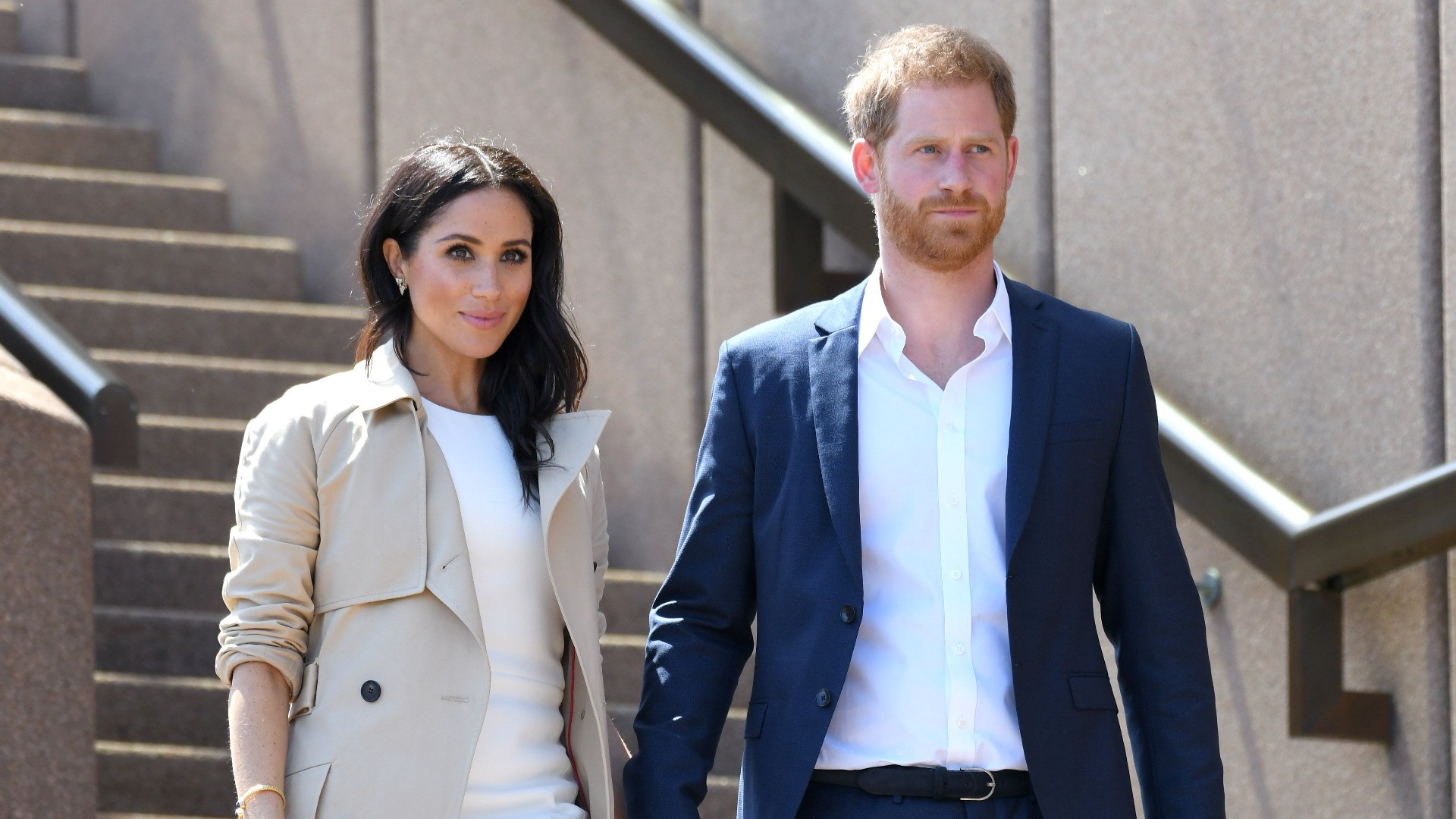 Meghan Markle Wore a J.Crew Coat for a Walk With Prince Harry | Marie ...