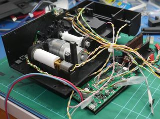 Blaž Semprimožnik's OKTO35 open with the components exposed