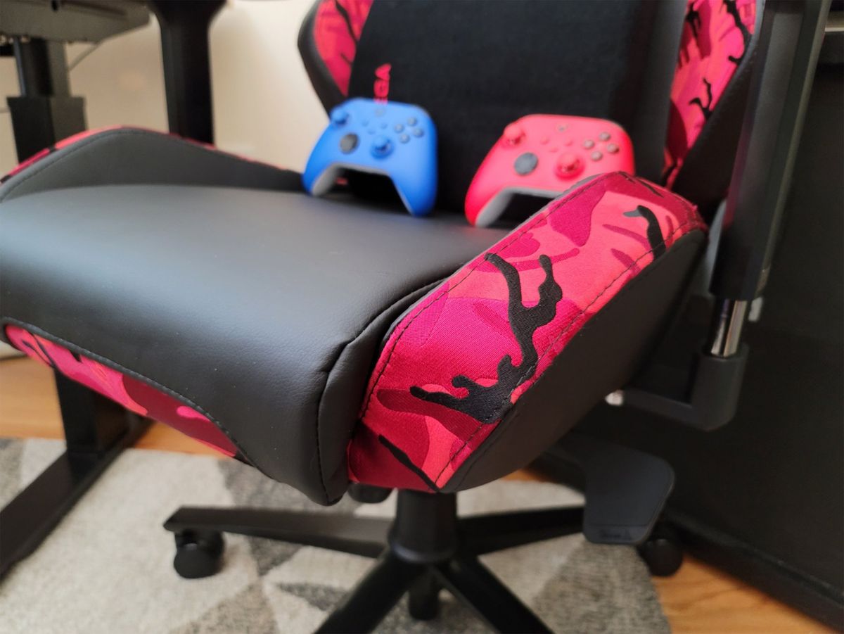 Secretlab Aape Red Gaming Chair Close Camo Side