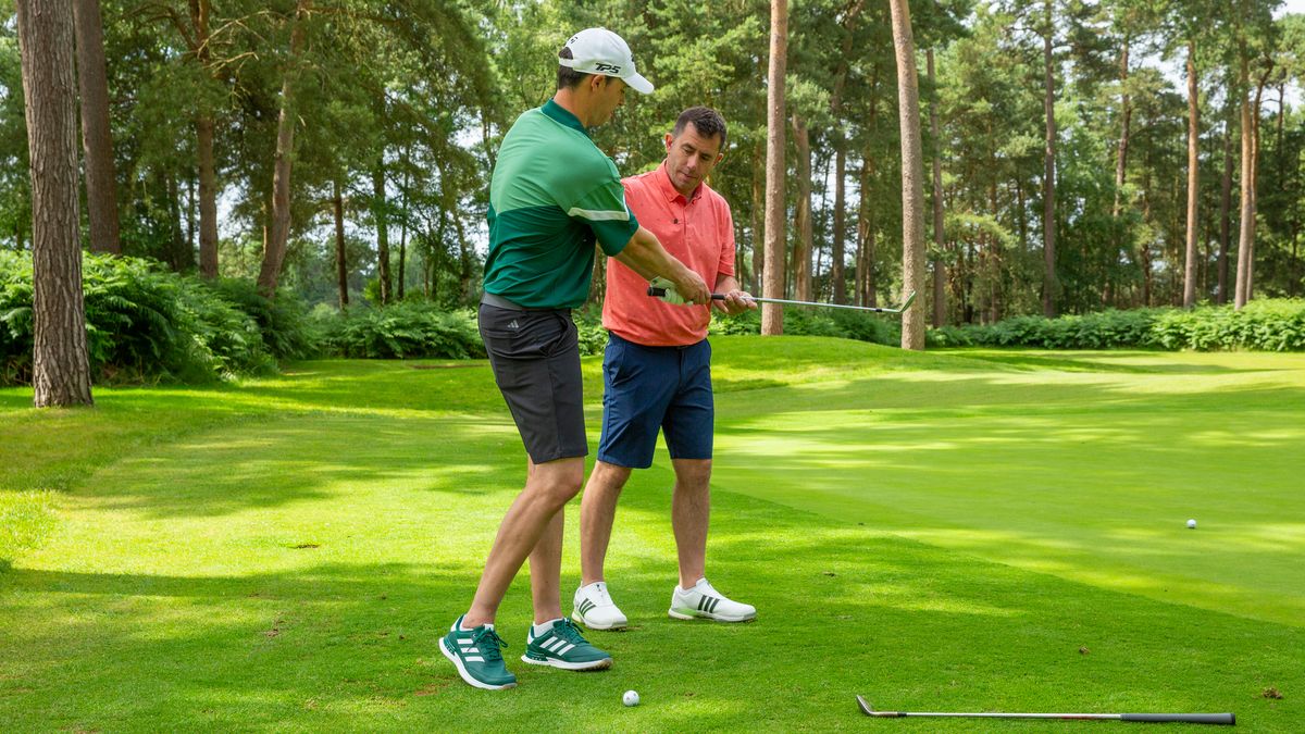 Dan Grieve 4Handicap Lesson Fixing The Chipping Yips Golf Monthly