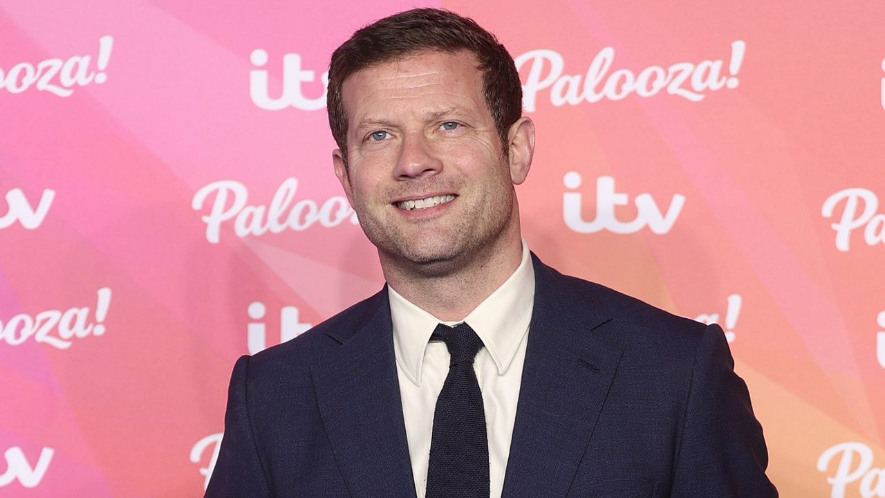 Dermot O&#039;Leary, Who is Dermot O&#039;Leary married to?