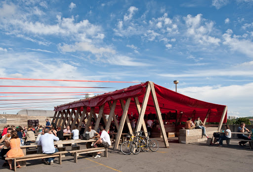 Best rooftop bars: A photo of Frank's Cafe