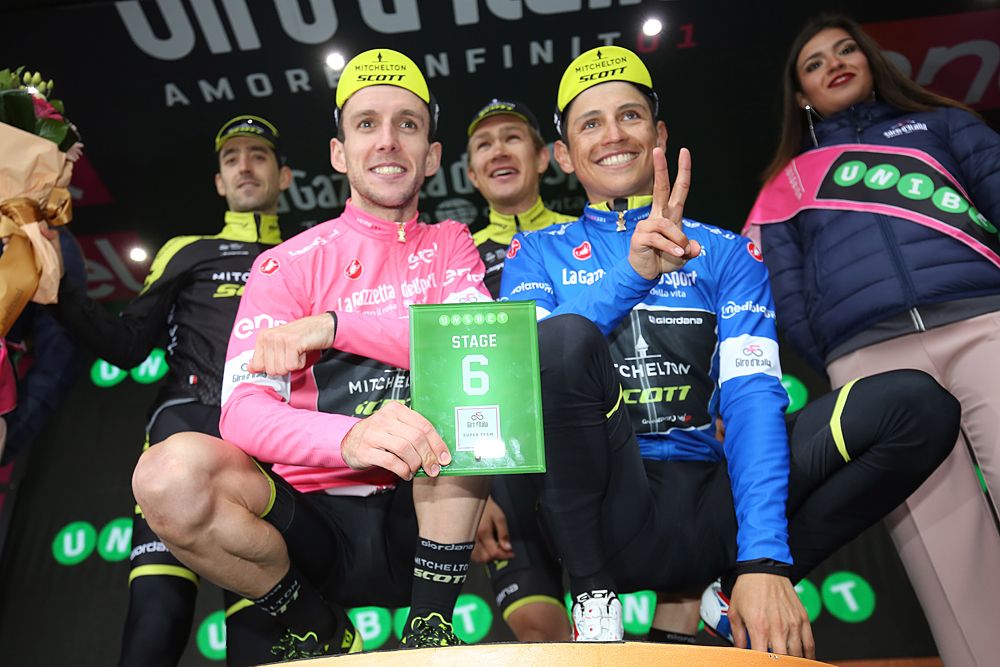 Mitchelton-Scott's Simon Yates, in the maglia rosa, and stage 6 winner Esteban Chaves, in the mountains jersey